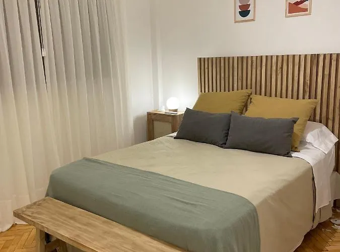 Julia\'S House